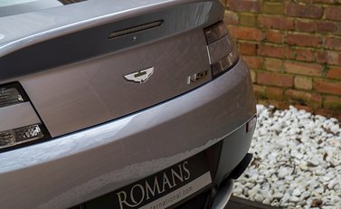 Aston Martin V8 Vantage N430 9