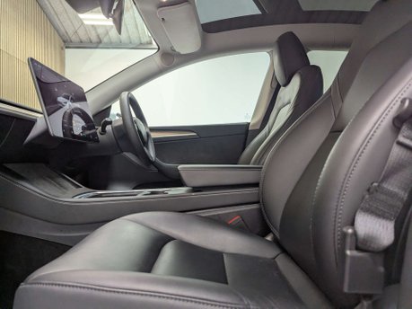 Tesla Model Y ModeL Y Long Range AWD 4WD 5dr 36