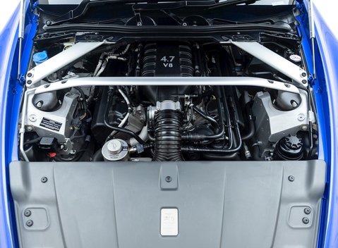 Aston Martin Vantage GT8 36