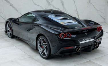 Ferrari F8 Tributo 9