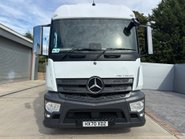 Mercedes-Benz Actros 1824L Streamspace with 8.6m Body & Tail Lift 10