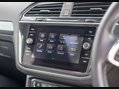 Volkswagen Tiguan 1.5 Tiguan R-Line TSi Evo Semi-Auto 5dr 25