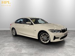 BMW 3 Series 2.0 330e 12kWh SE Pro Saloon 4dr Petrol Plug-in Hybrid Auto Euro 6 (s/s) (2
