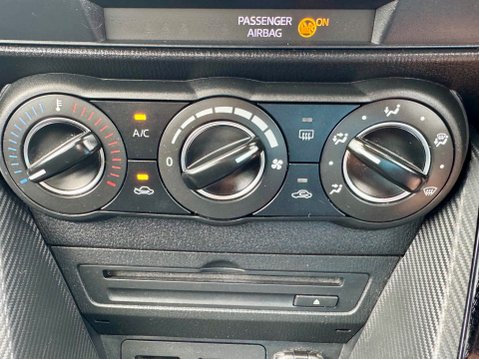 Mazda 2 SE-L NAV 29