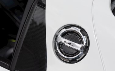 Porsche 918 Spyder 30