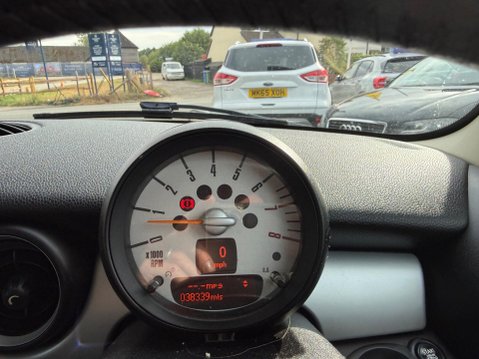 Mini Hatch 1.6 One Euro 5 3dr 14