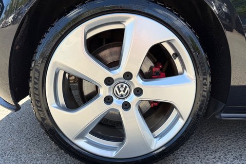 Volkswagen Golf GTI LAUNCH DSG - APPLE CAR PLAY - 2 OWNERS - 9 SERVICES RECORDED 48