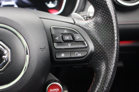 MG HS 5dr 1.5 T-GDI Exclusive DCT Automatic 19