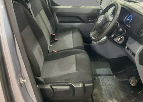 Vauxhall Vivaro 3100 75kWh Dynamic Panel Van 6dr Electric Auto L1 H1 (7.4kW Charger) (136 p 9