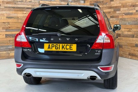 Volvo XC70 3.0 T6 SE Lux Estate 5dr Petrol Geartronic AWD Euro 5 (304 ps) 89