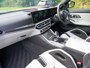 BMW M3 COMPETITION M XDRIVE 8