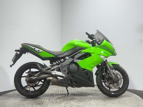 Kawasaki Er ER6 2009 10K 1 OWNER PROJECT BIKE SPARES OR REPAIR TRACK BIKE