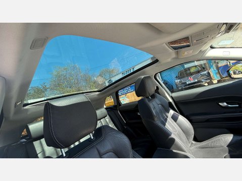 Land Rover Range Rover Evoque 2.0 Range Rover Evoque Dynamic Luxury Si4 Auto 4WD 5dr 13