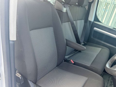Peugeot Expert 2.0 BlueHDi 1200 Professional Premium + Long Crew Van Double Cab 6dr Diesel 17