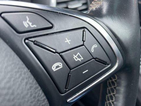 Infiniti Q30 1.5d Sport Euro 6 (s/s) 5dr 16