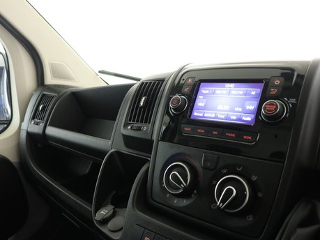 Citroen Relay 2.2 BlueHDi L4H2 Van 140ps Enterprise Pro 12