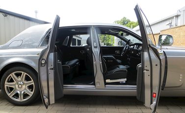 Rolls-Royce Phantom 8