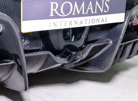 Ferrari SF90 Stradale 36