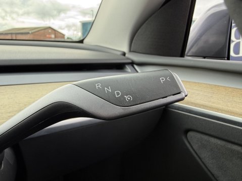 Tesla Model Y (Dual Motor) Long Range SUV 5dr Electric Auto 4WDE (384 bhp) 35