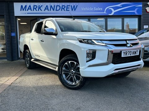 Mitsubishi L200 DI-D WARRIOR DCB 1