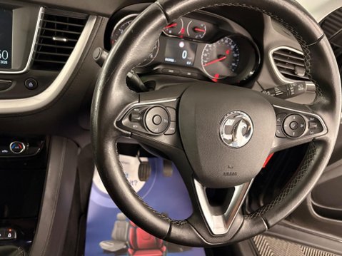 Vauxhall Grandland X 1.2 Turbo SE Euro 6 (s/s) 5dr 21