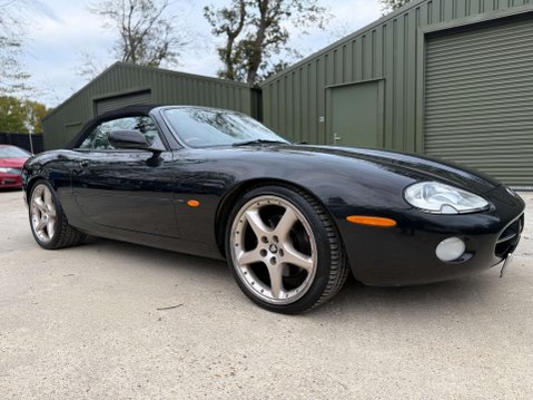Jaguar XK 4.0 XK8 Convertible Auto 2dr 39