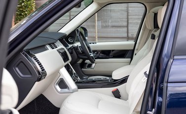 Land Rover Range Rover 4.4 SDV8 Autobiography 19