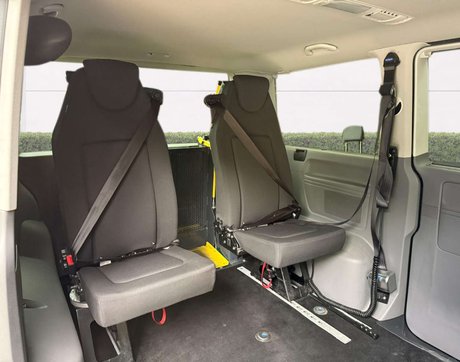 Volkswagen Transporter 2.0 Transporter SE TDI Semi-Auto 5dr 21