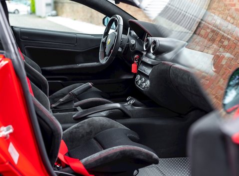 Ferrari 599 GTO LHD 14