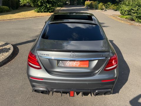 Mercedes-Benz E Class 4.0 E63 V8 BiTurbo AMG SpdS MCT 4MATIC+ Euro 6 (s/s) 4dr 27