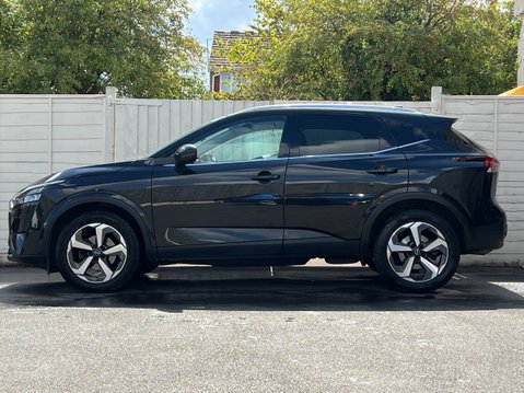 Nissan Qashqai 1.3 DIG-T MHEV N-Connecta SUV 5dr Petrol Hybrid Manual Euro 6 (s/s) (140 ps 7