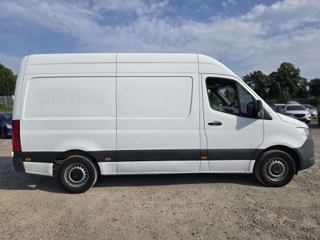 Mercedes-Benz Sprinter 2.1 314 CDI Panel Van 5dr Diesel Manual RWD L2 H2 Euro 6 (143 ps) 7