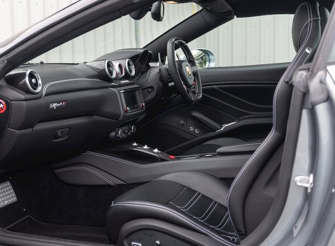 Ferrari California T 17