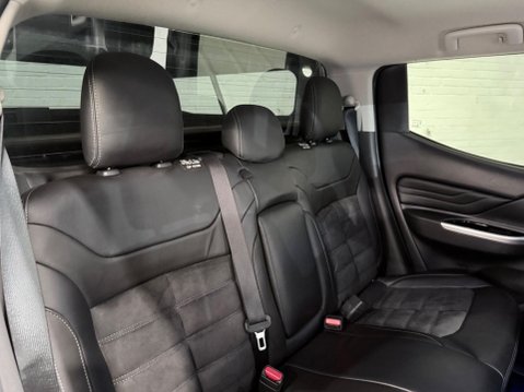 Mitsubishi L200 2.2 DI-D DC Barbarian X Auto 4WD Euro 6 (s/s) 4dr 18