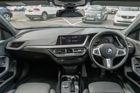 BMW 1 Series 118I M SPORT 3