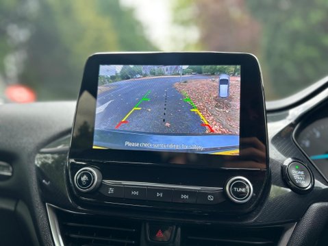 Ford Fiesta ACTIVE X 7