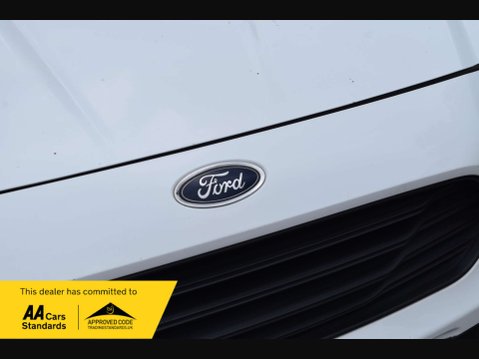 Ford Transit Courier 1.5 Transit Courier Base TDCi 9
