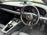 Porsche 911 CARRERA 4S PDK 18