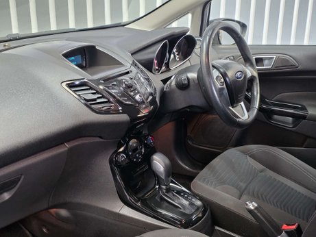 Ford Fiesta 1.6 Zetec Hatchback 5dr Petrol Powershift Euro 5 (105 ps) 3