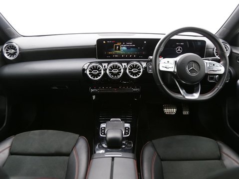 Mercedes-Benz A Class 2.0 A220 AMG Line (Premium) 7G-DCT Euro 6 (s/s) 5dr 9