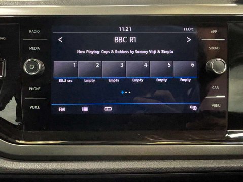 Volkswagen Polo 1.0 Polo SE 5dr 18