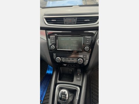 Nissan Qashqai DIG-T TEKNA 5