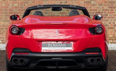 Ferrari Portofino 5