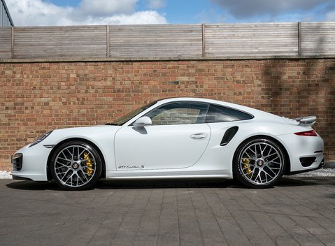 Porsche 911 (991) Turbo S 2