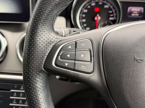 Mercedes-Benz GLA 1.6 GLA 180 Urban Edition Auto 5dr 19