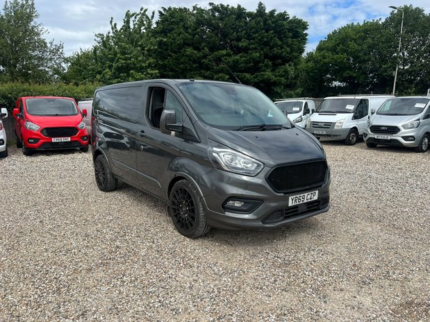 Ford Transit Custom SWB L1H1 Low Roof Limited 280 Air Con Sensors Sport Bodytkit Fitted EURO 6 4