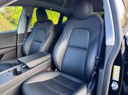 Tesla Model Y (Dual Motor) Long Range Auto 4WDE 5dr 30