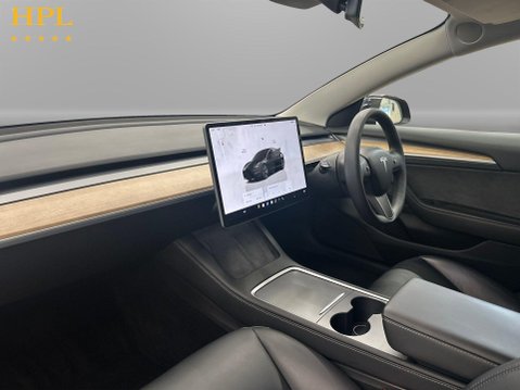 Tesla Model 3 Standard Range Plus Saloon 4dr Electric Auto RWD (241 bhp) Air Con - Alloys 15
