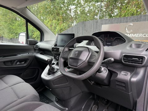 Peugeot Partner BLUEHDI PROFESSIONAL PREMIUM L1 16