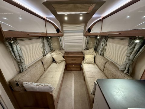 Bailey Unicorn Valencia 26